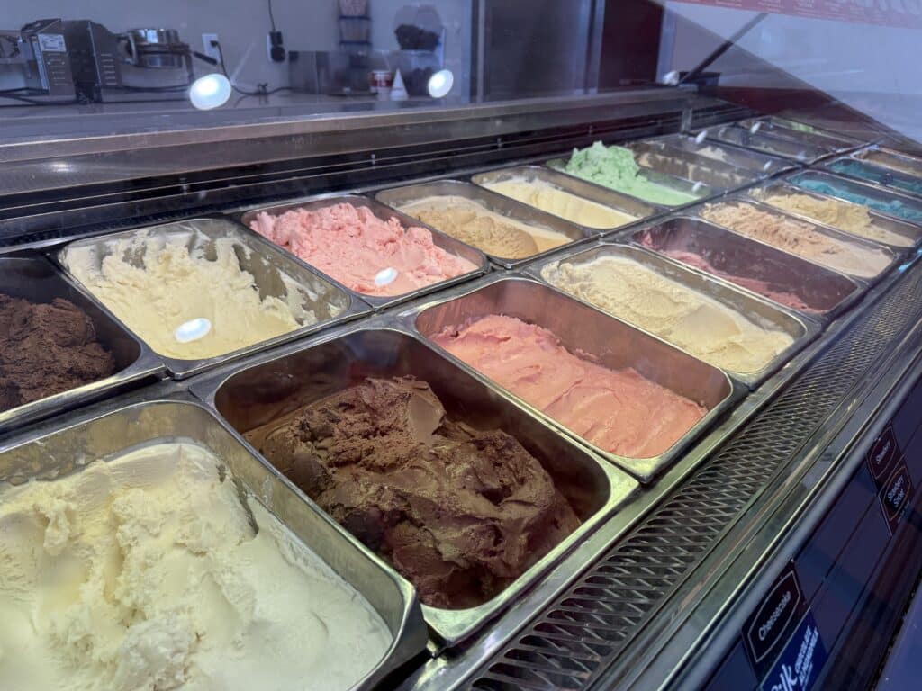 Ice Cream Shops in Vancouver - Cold Stone Creamery
